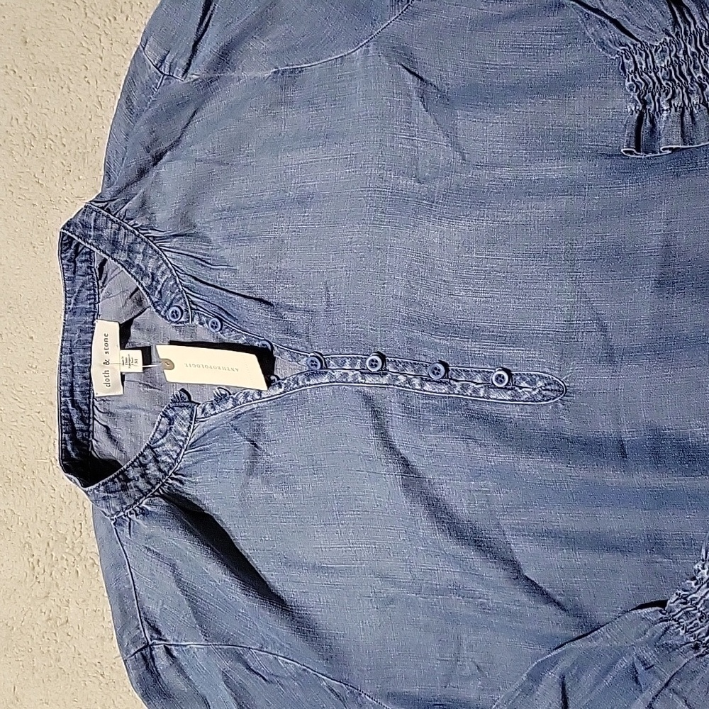 Cloth & Stone- Anthropolgie- Denim Blue Button Down Shirt Sz Medium - Picture 5 of 7
